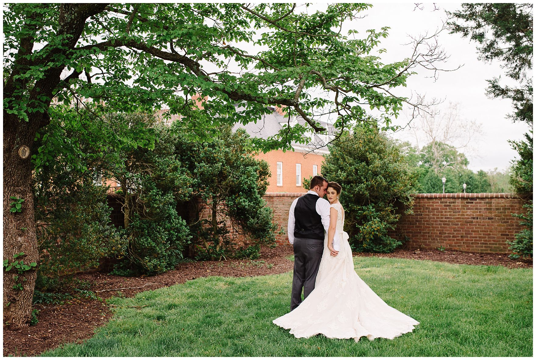 NormanPhotoPaper_JennaSeanBlog_0019.jpg NormanPhotoPaper_JennaSeanBlog_0019.jpg