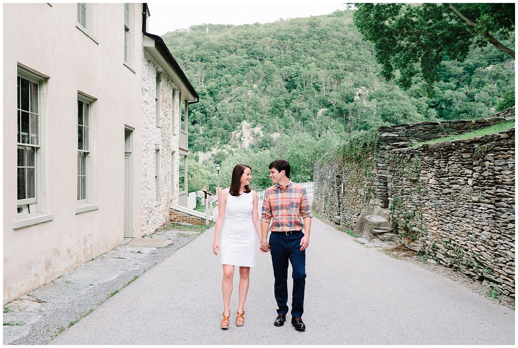NormanPhotoPaper_HarpersFerryWV_EngagementPhotographer_0001.jpg