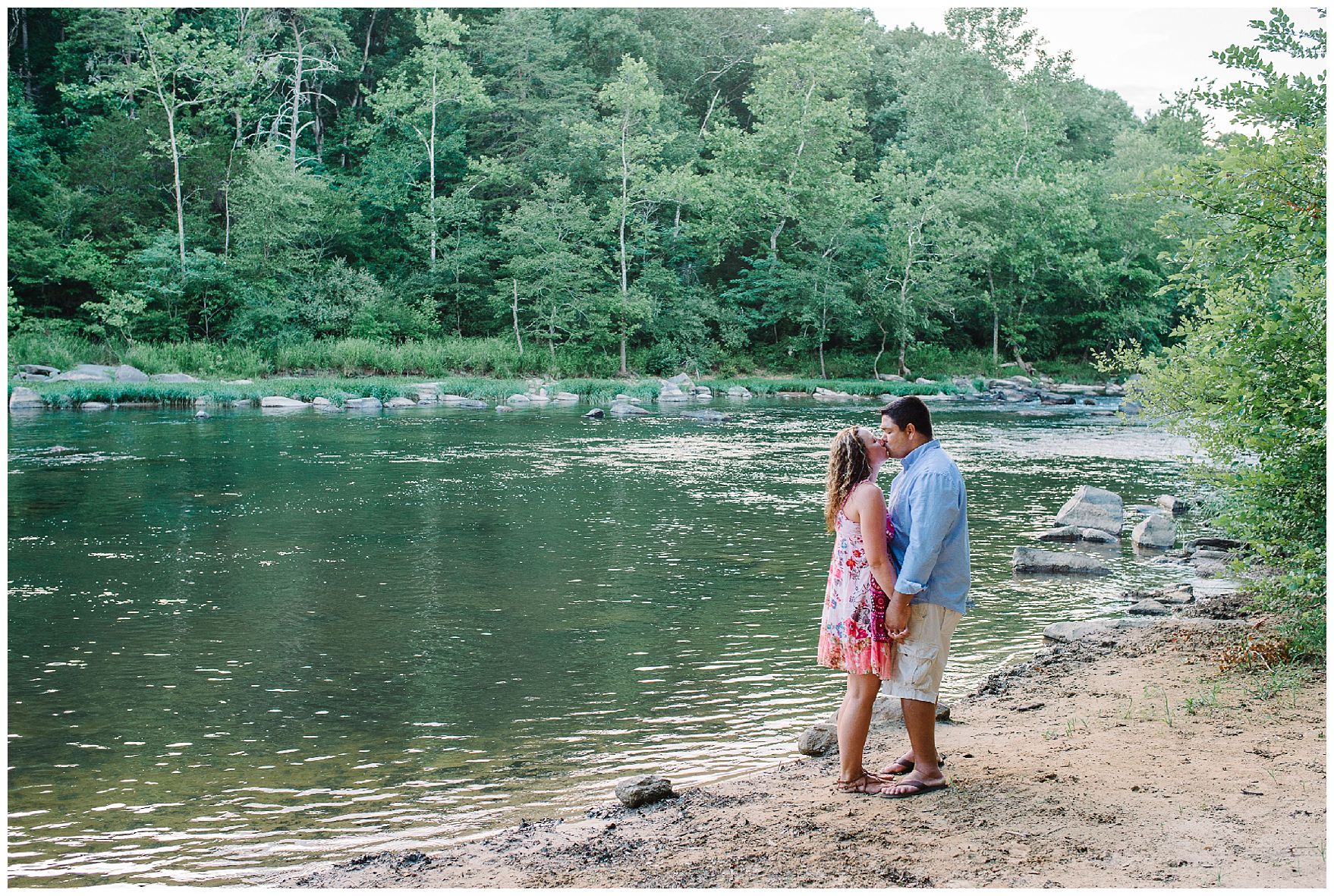 NormanPhotoPaper_RappahannockRiver_Engagement_0001.jpg