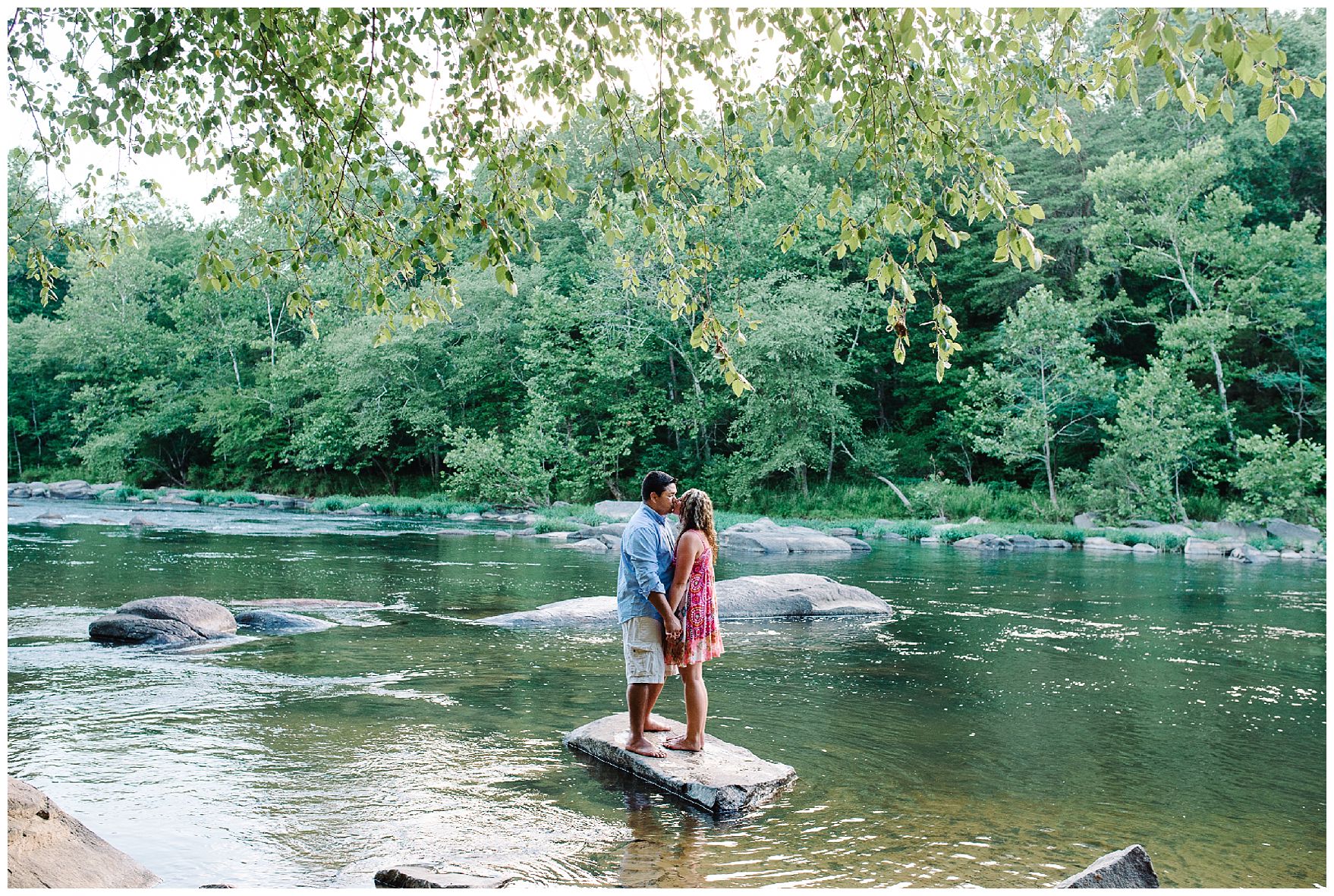 NormanPhotoPaper_RappahannockRiver_Engagement_0004.jpg