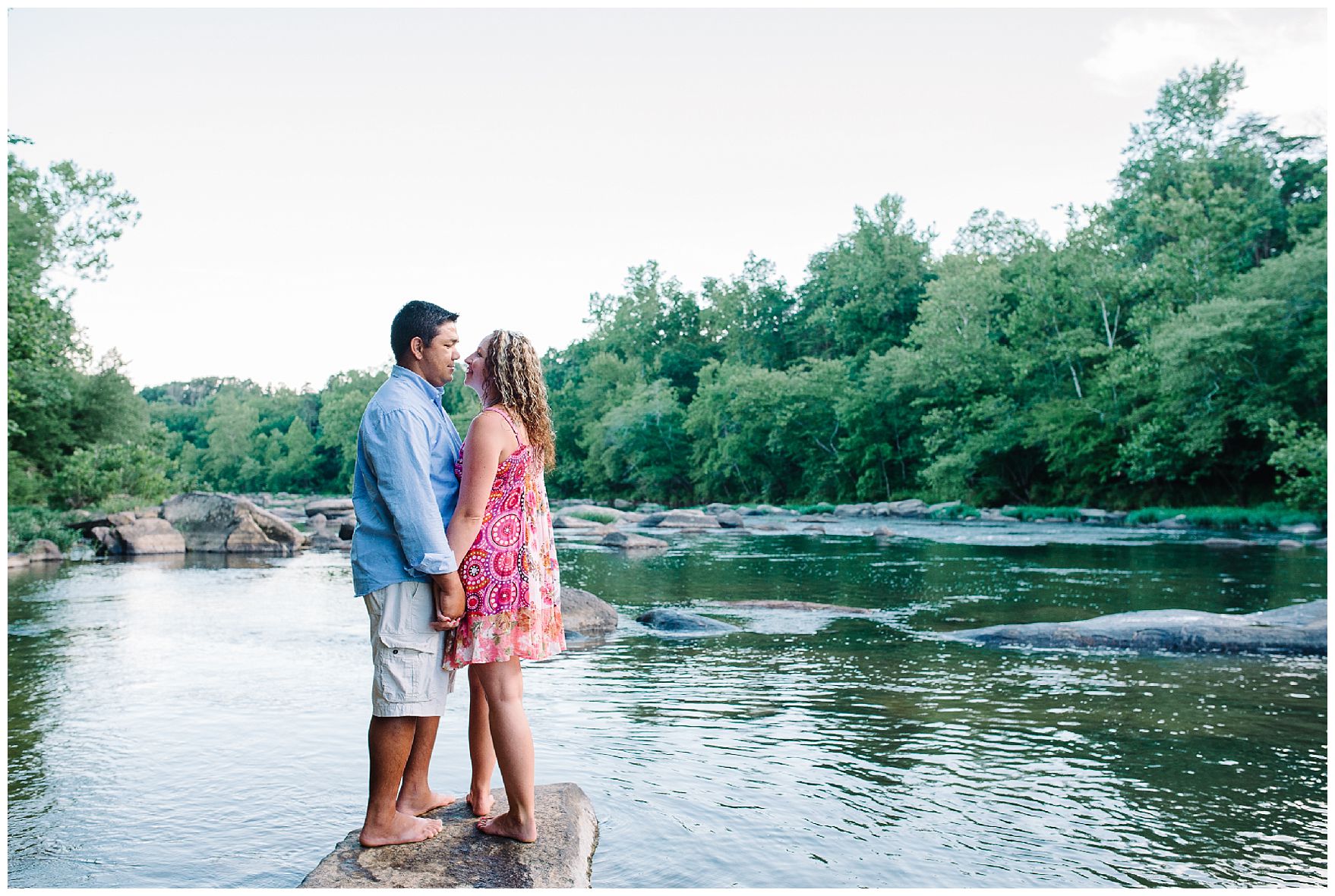 NormanPhotoPaper_RappahannockRiver_Engagement_0005.jpg