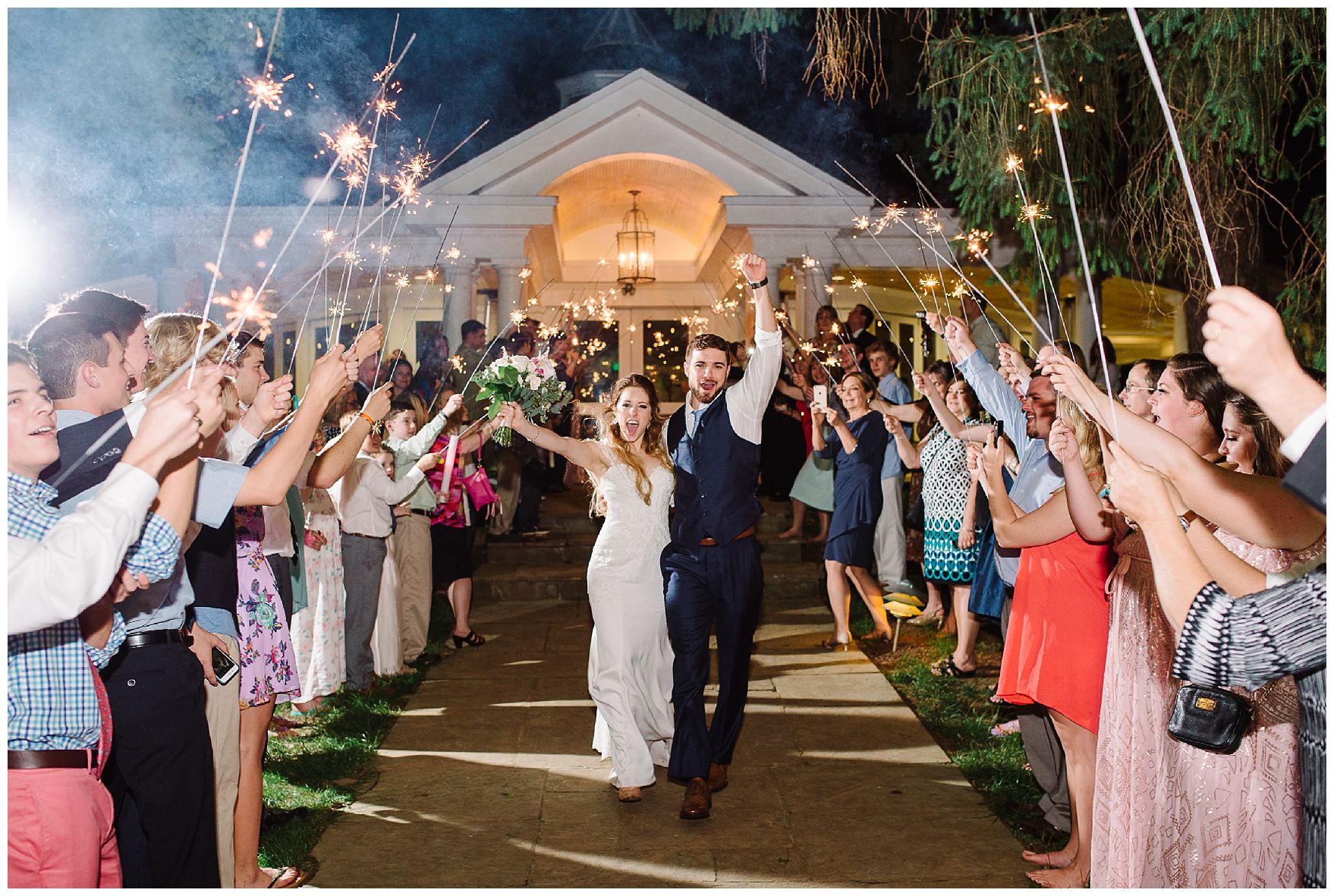 NormanPhotoPaper_Blush_Gold_Wedding_Airlie_Center_Warrenton_Virginia_0074.jpg NormanPhotoPaper_Blush_Gold_Wedding_Airlie_Center_Warrenton_Virginia_0074.jpg