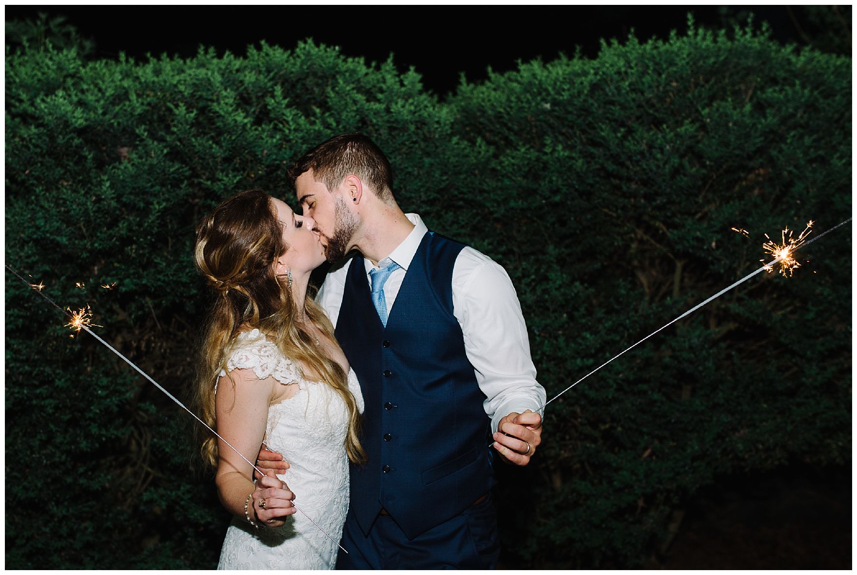 NormanPhotoPaper_Blush_Gold_Wedding_Airlie_Center_Warrenton_Virginia_0075.jpg NormanPhotoPaper_Blush_Gold_Wedding_Airlie_Center_Warrenton_Virginia_0075.jpg