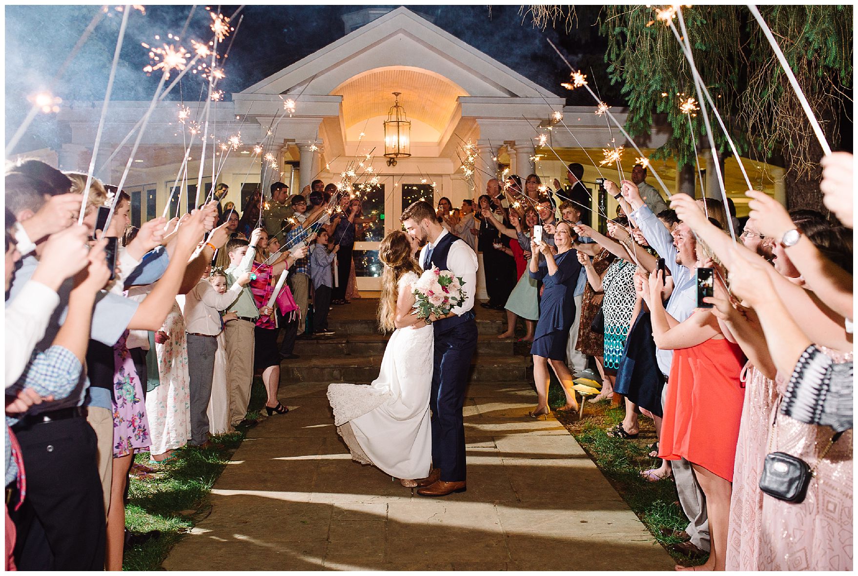 NormanPhotoPaper_Blush_Gold_Wedding_Airlie_Center_Warrenton_Virginia_0076.jpg NormanPhotoPaper_Blush_Gold_Wedding_Airlie_Center_Warrenton_Virginia_0076.jpg