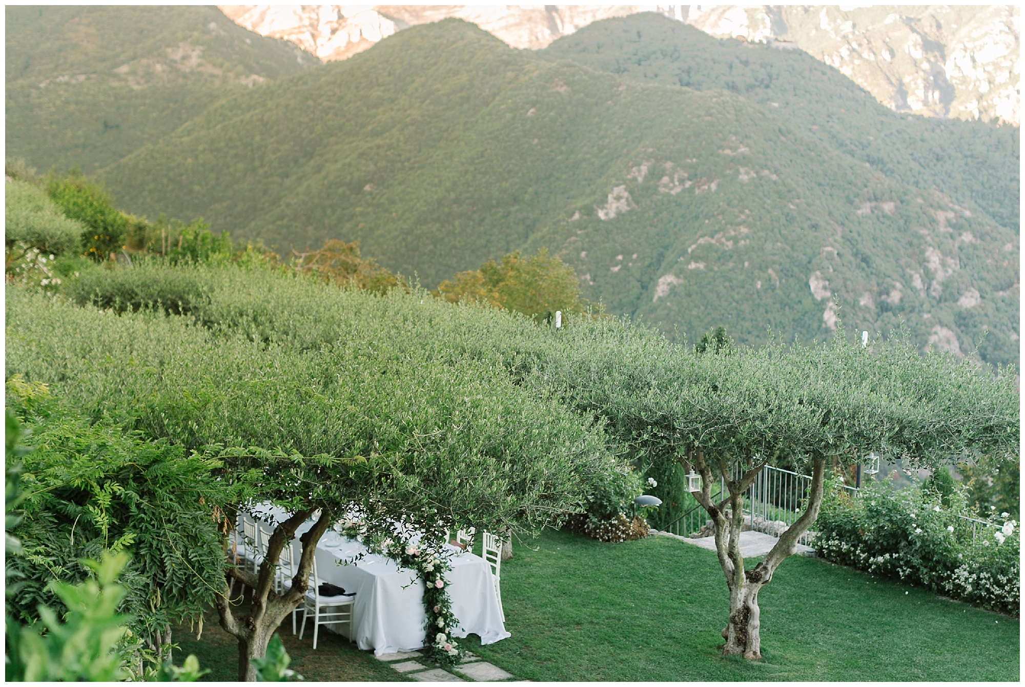 NormanPhotoPaper_Amalfi_Coast_Italy_Destination_Wedding_Photographer_Krysta_Norman_0101.jpg
