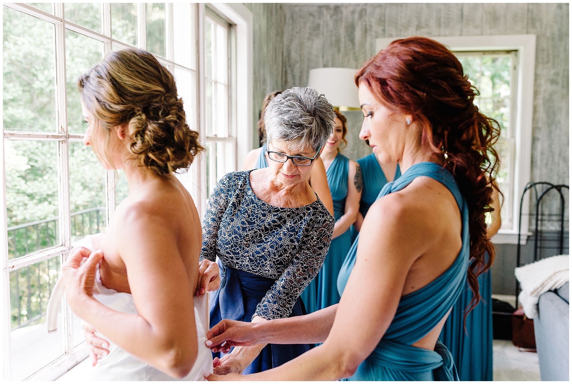 NormanPhotoPaper_Twin_Oakes_Hunt_Country_Wedding_Photographer_Krysta_Norman_0015.jpg NormanPhotoPaper_Twin_Oakes_Hunt_Country_Wedding_Photographer_Krysta_Norman_0015.jpg
