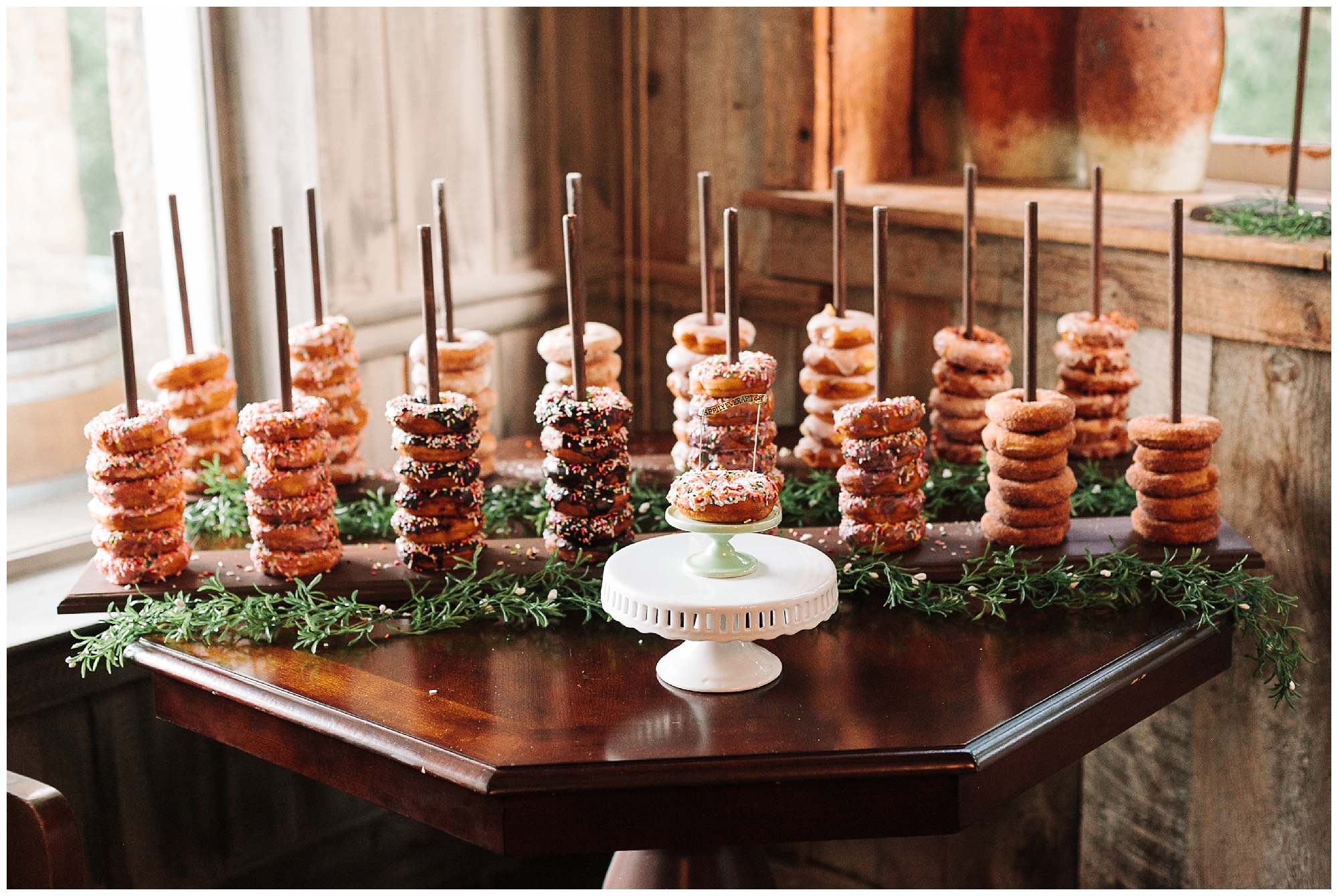 NormanPhotoPaper_Twin_Oakes_Hunt_Country_Wedding_Photographer_Krysta_Norman_0057.jpg NormanPhotoPaper_Twin_Oakes_Hunt_Country_Wedding_Photographer_Krysta_Norman_0057.jpg