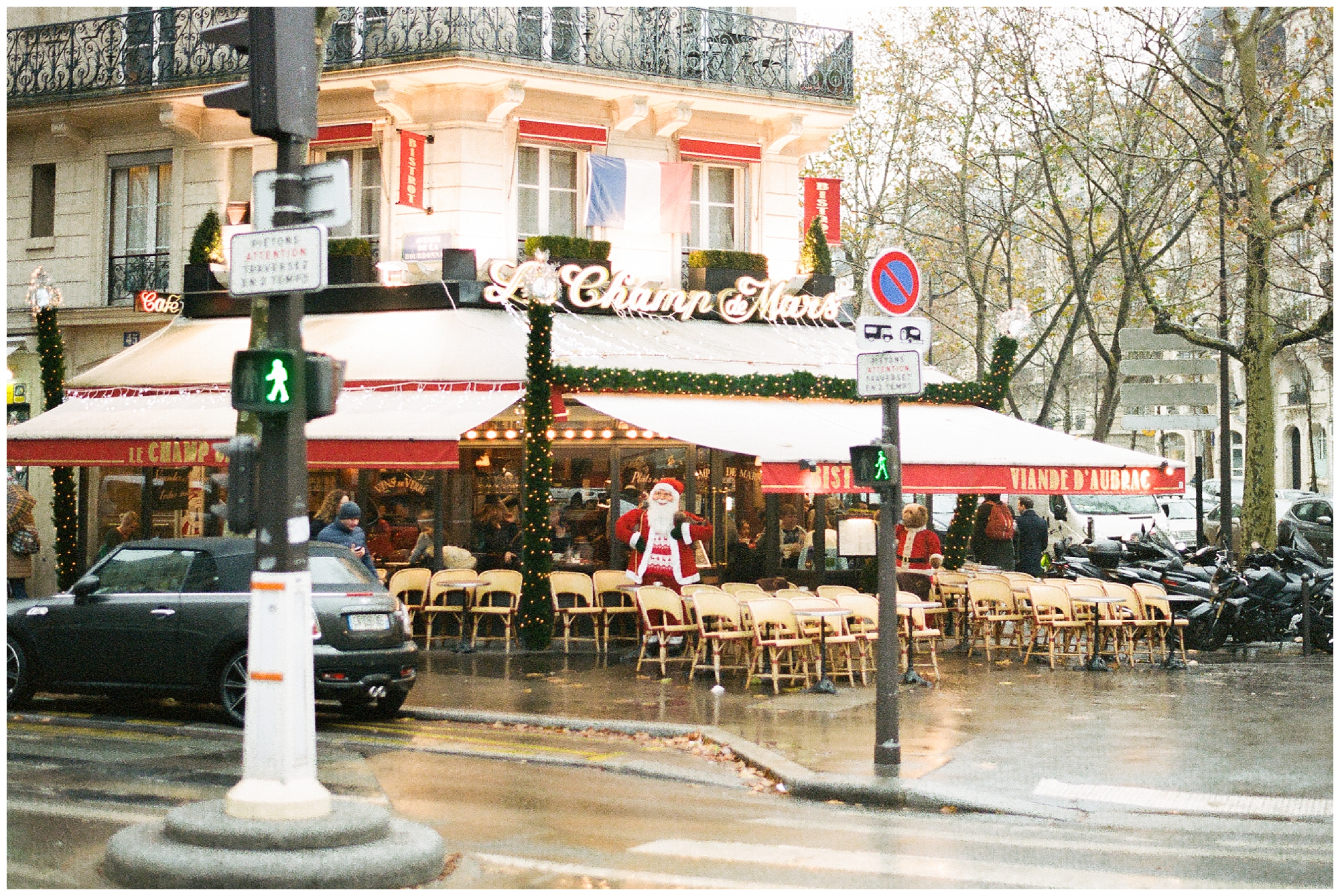 KrystaNormanPhoto_Christmas_Paris_France_Destination_Travel_Photographer_Krysta_Norman_0012.jpg