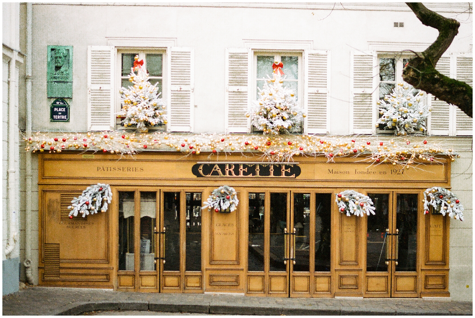 KrystaNormanPhoto_Christmas_Paris_France_Destination_Travel_Photographer_Krysta_Norman_0016.jpg