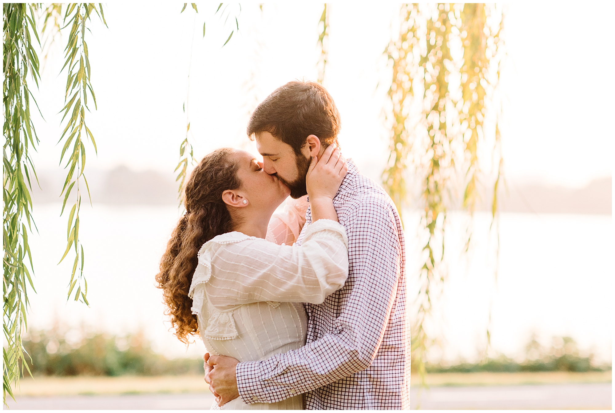 KrystaNormanPhoto_Mount_Vernon_Trail_Washington_DC_Engagement_Photographer_Krysta_Norman_0013.jpg