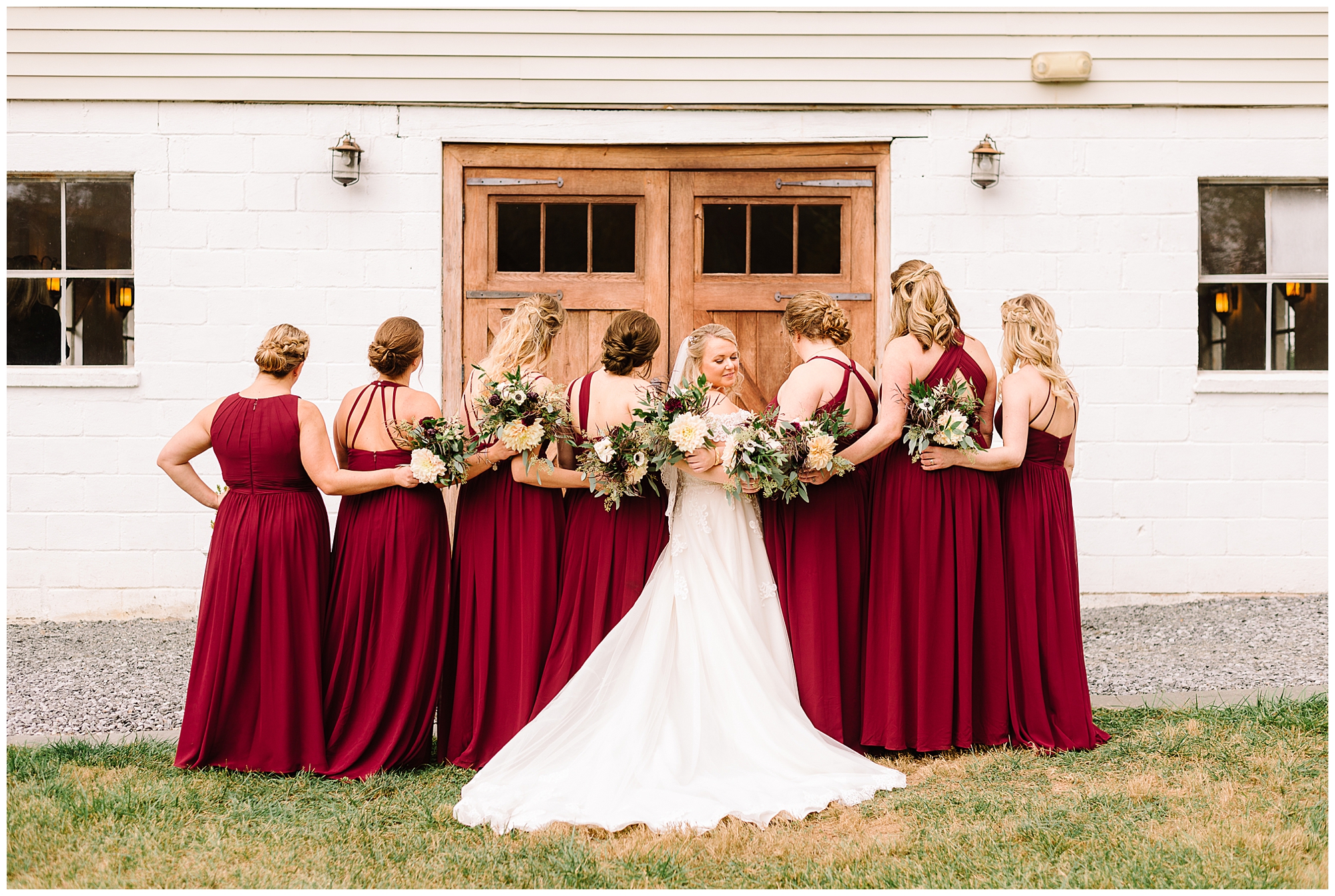 KrystaNormanPhoto_48_Fields_Leesburg_Virginia_Fall_Wedding_Photographer_Krysta_Norman__0015.jpg