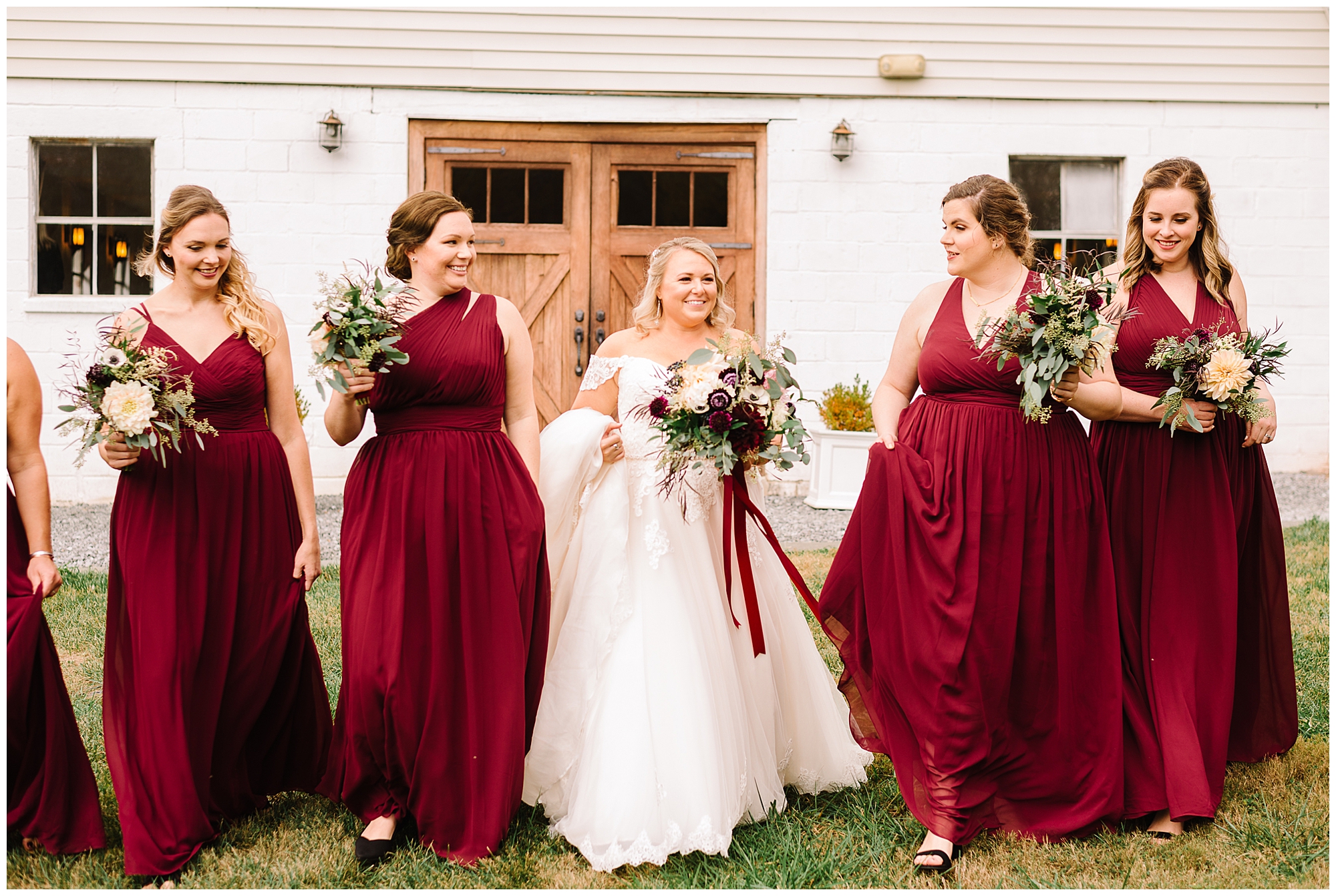 KrystaNormanPhoto_48_Fields_Leesburg_Virginia_Fall_Wedding_Photographer_Krysta_Norman__0016.jpg