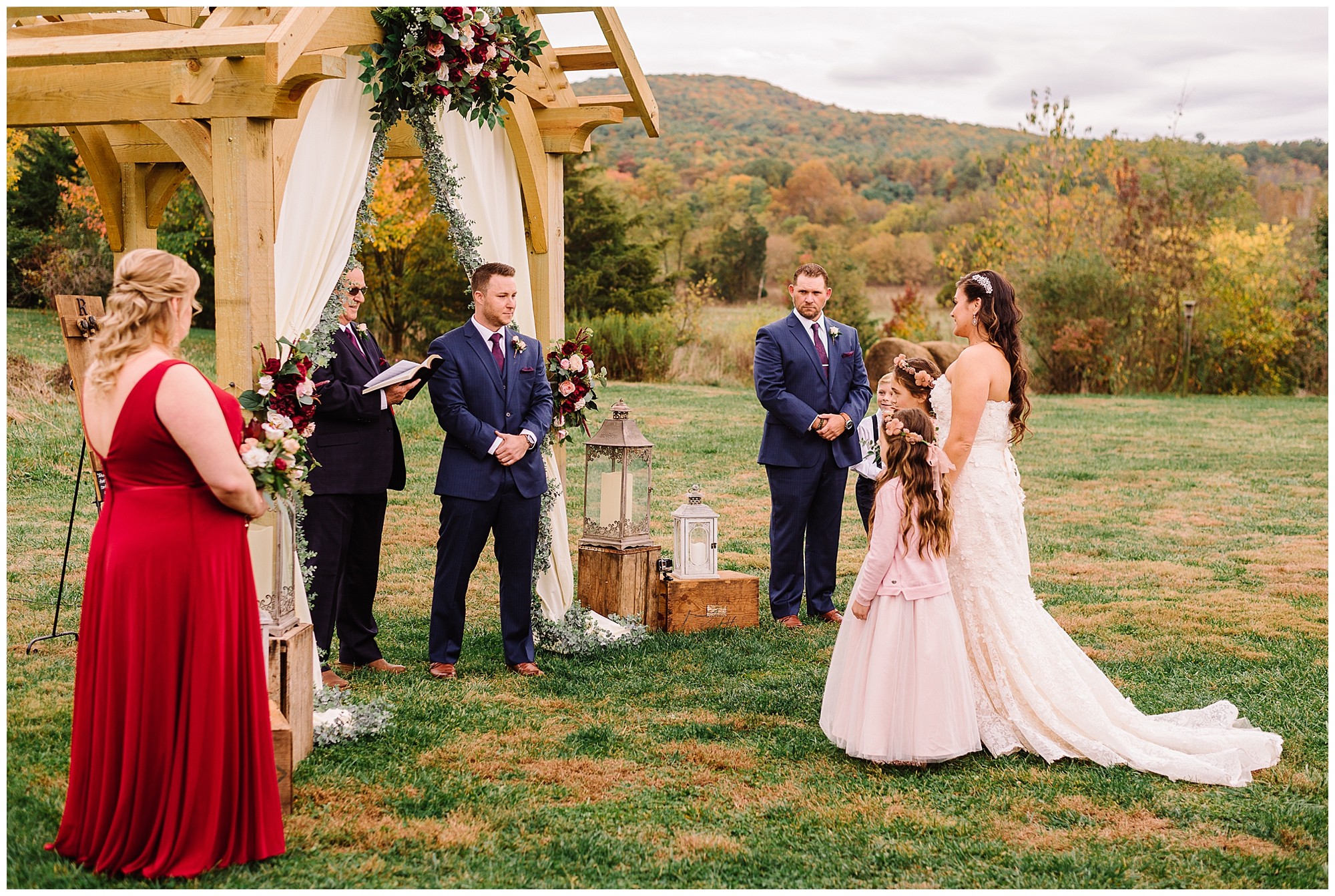 KrystaNormanPhoto_Khimaira_Farm_Luray_Virginia_Wedding_Photographer_Krysta_Norman__0032.jpg