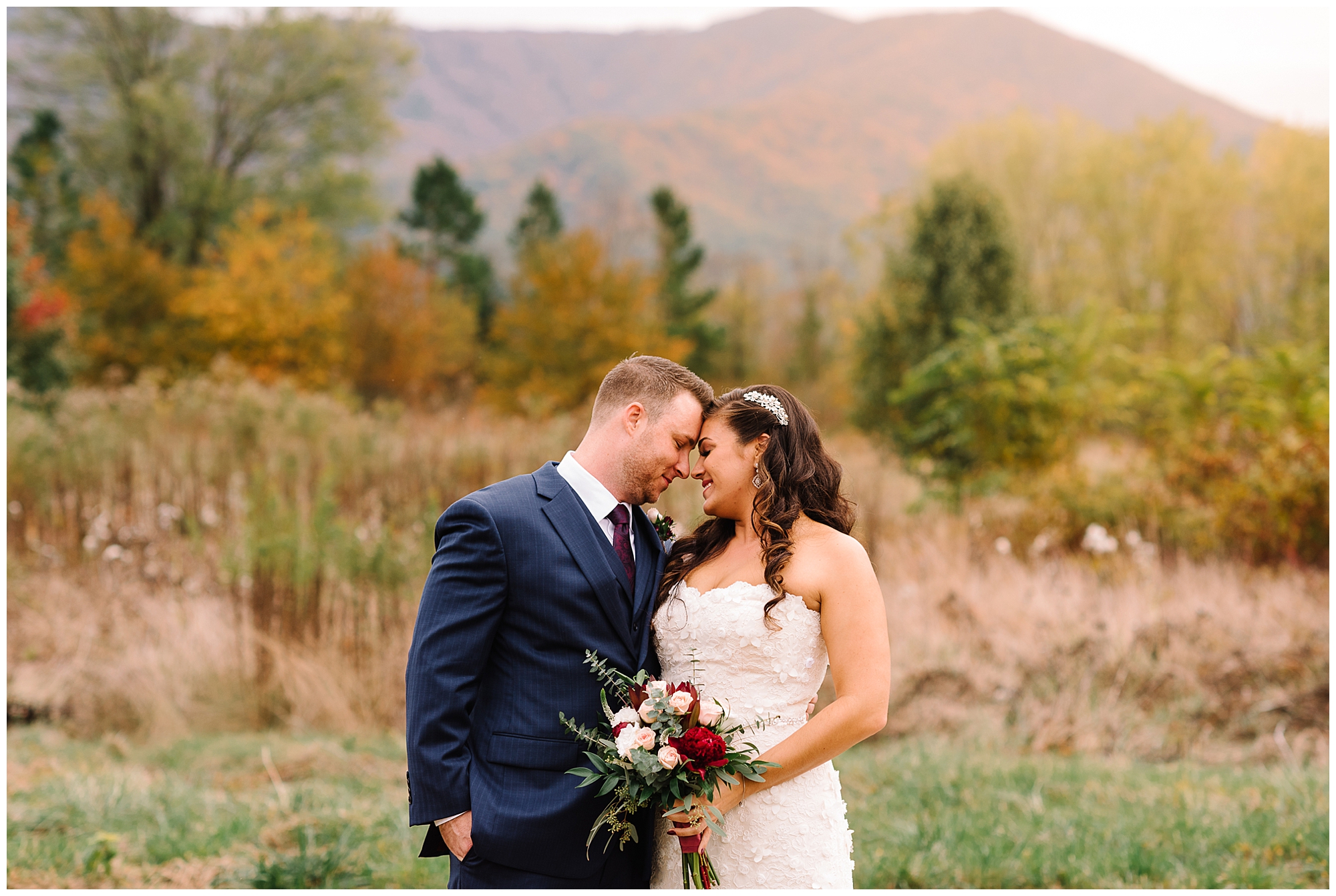 KrystaNormanPhoto_Khimaira_Farm_Luray_Virginia_Wedding_Photographer_Krysta_Norman__0049.jpg