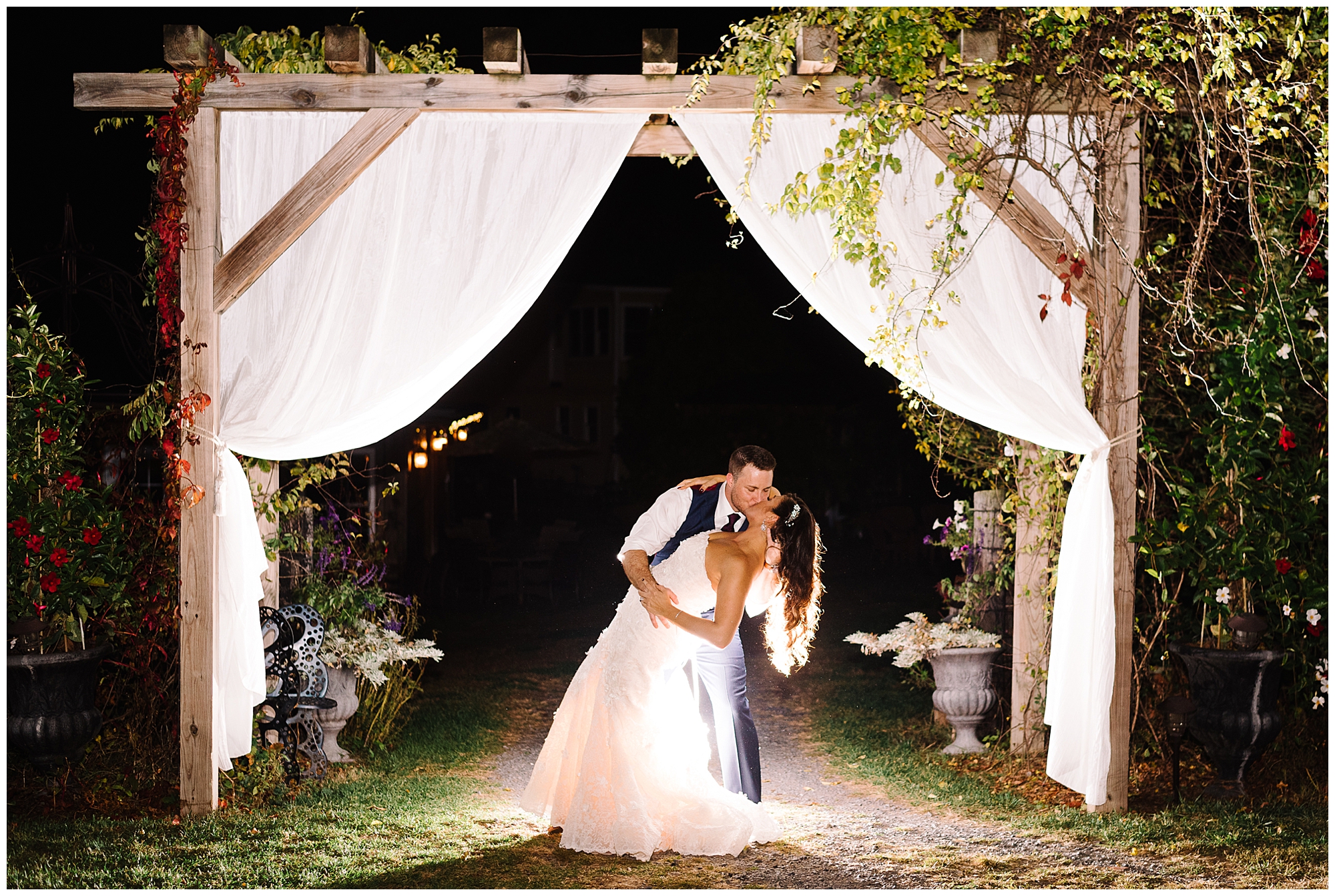 KrystaNormanPhoto_Khimaira_Farm_Luray_Virginia_Wedding_Photographer_Krysta_Norman__0076.jpg
