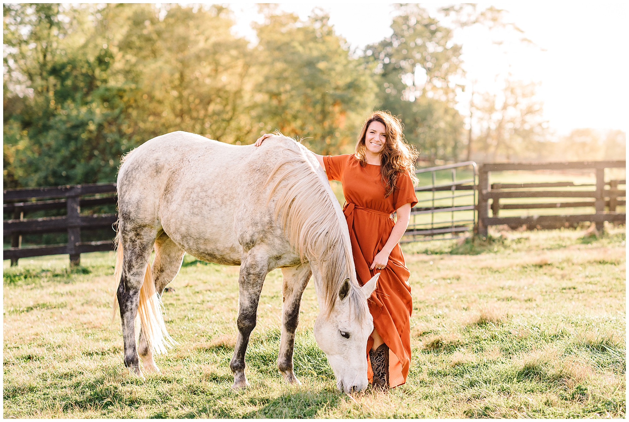 KrystaNormanPhoto_Intimate_Fall_Couples_Session_Purcellville_Virginia_Photographer_Krysta_Norman_0008.jpg