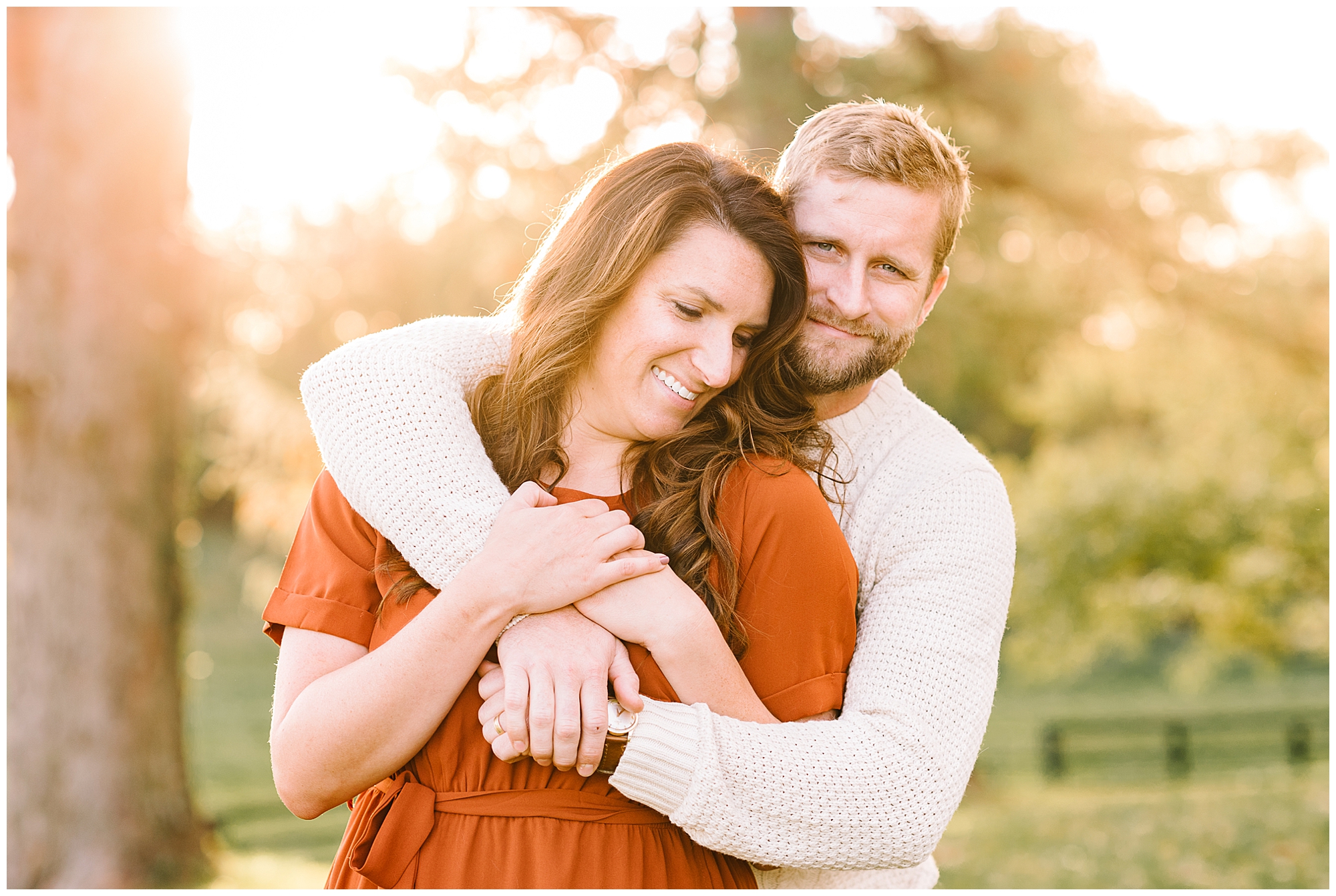 KrystaNormanPhoto_Intimate_Fall_Couples_Session_Purcellville_Virginia_Photographer_Krysta_Norman_0015.jpg
