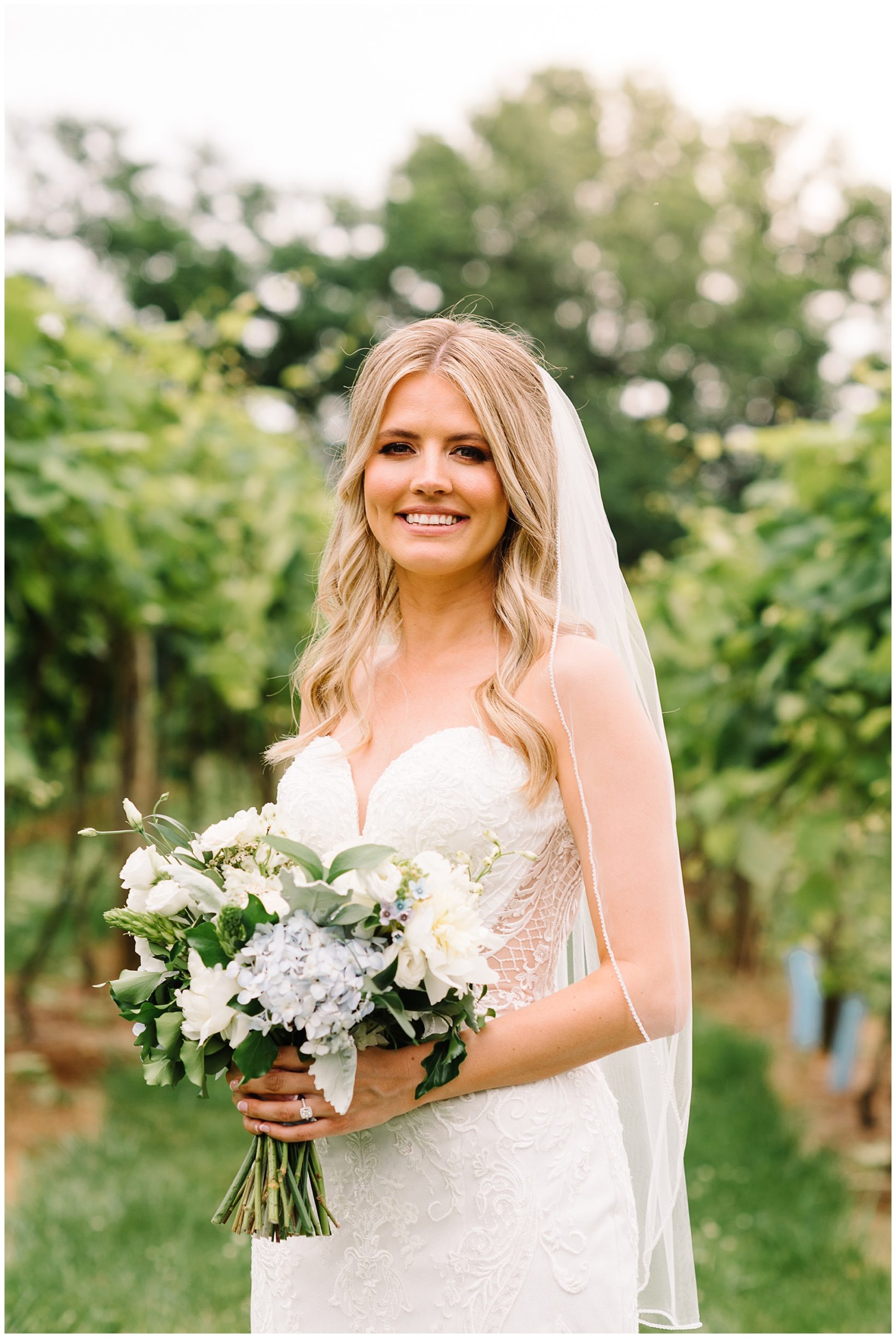 KrystaNormanPhoto_Fleetwood_Farm_Winery_Summer_Wedding_Leesburg_Virginia_0013.jpg