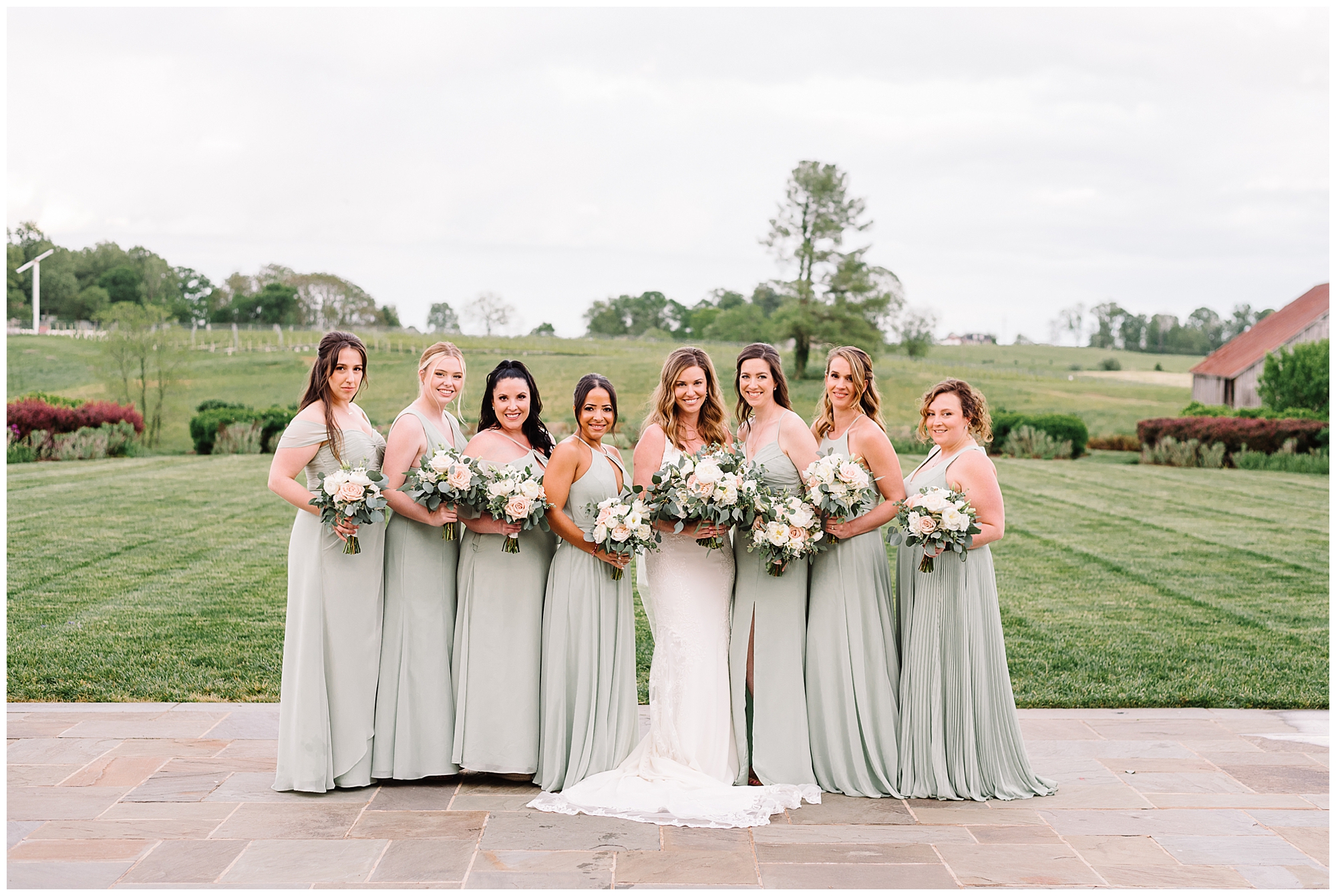 KrystaNormanPhoto_Summer_Early_Mountain_Vineyard_Wedding_Charlottesville_Virginia_0013.jpg