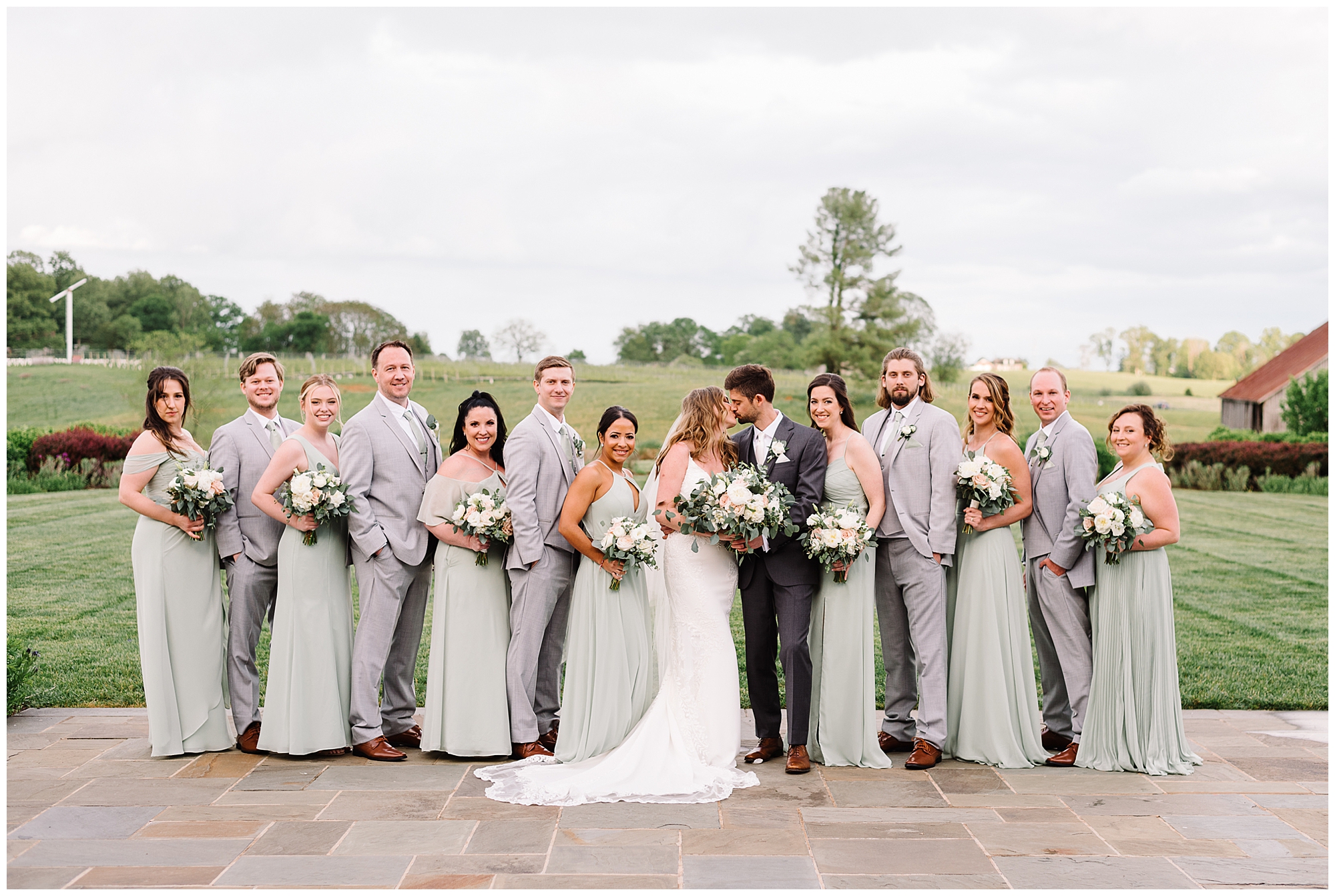 KrystaNormanPhoto_Summer_Early_Mountain_Vineyard_Wedding_Charlottesville_Virginia_0028.jpg