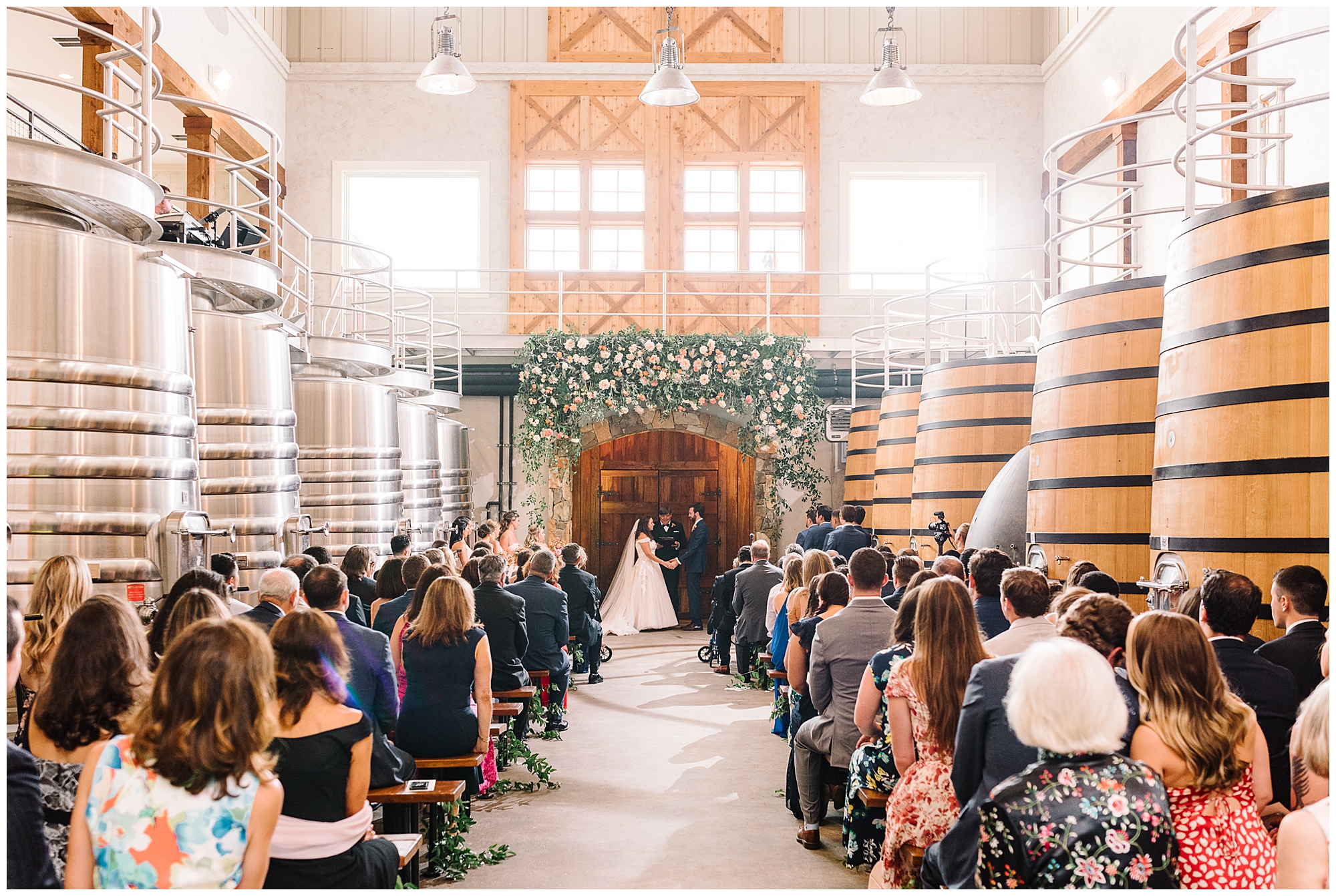 KrystaNormanPhoto_Summer_Stone_Tower_Winery_Wedding_Leesburg_Virginia_Photographer_Krysta_Norman_0033.jpg