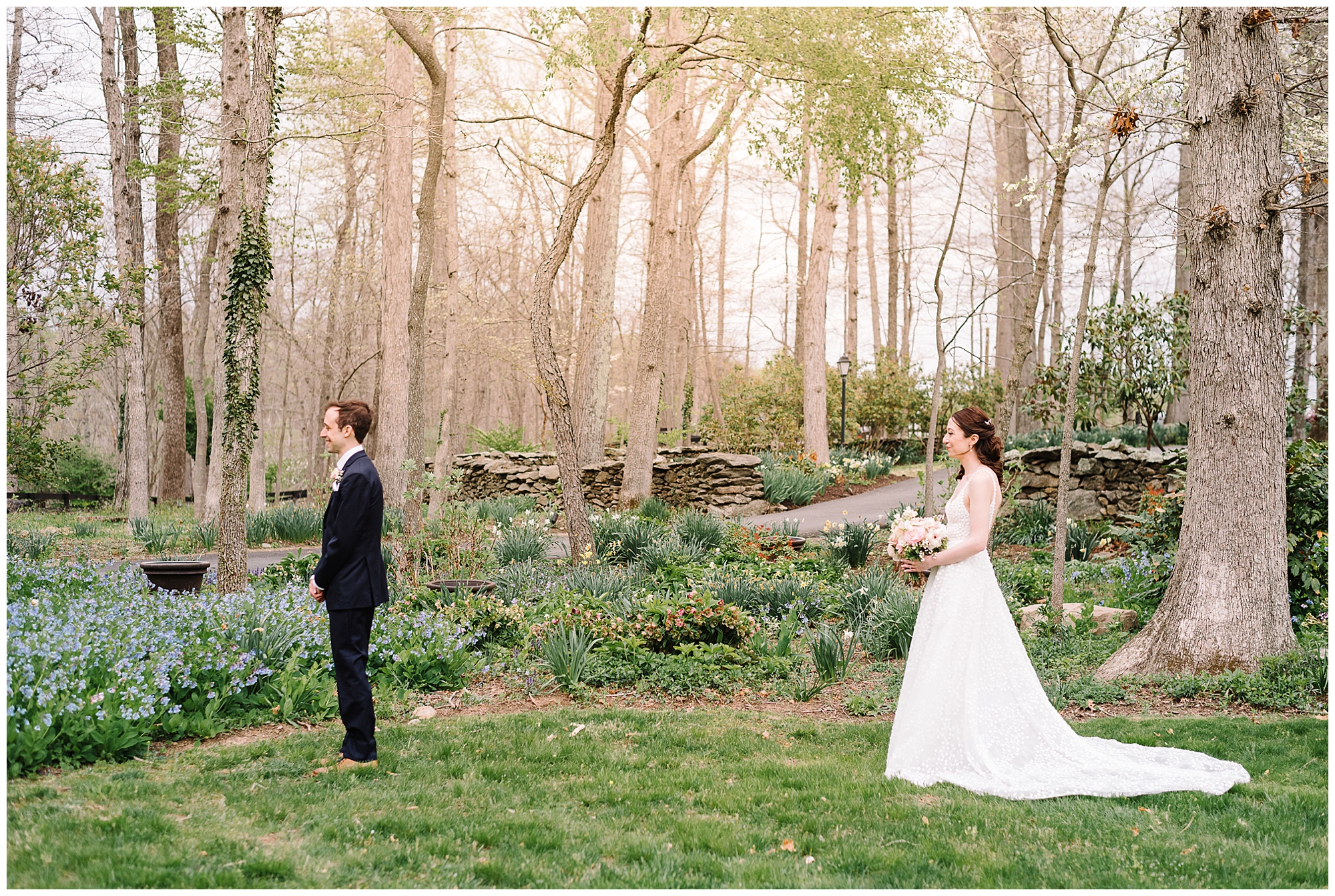 KrystaNormanPhoto_Spring_Wedding_Goodstone_Inn_Middleburg_Virginia_Photographer_Krysta_Norman_0016.jpg