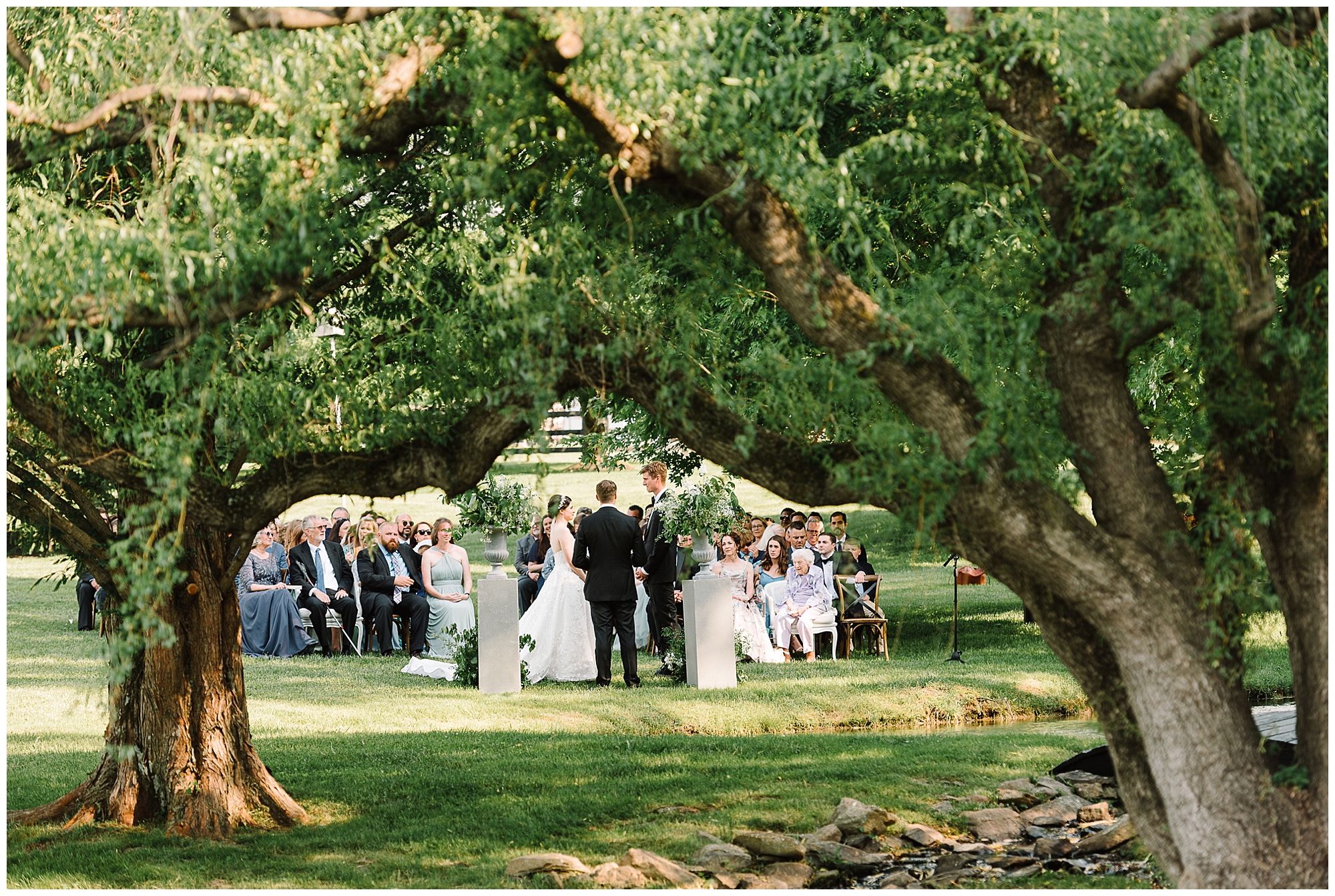 KrystaNormanPhoto_Summer_Wedding_Private_Estate_Upperville_Virginia_Photographer_Krysta_Norman_0026.jpg